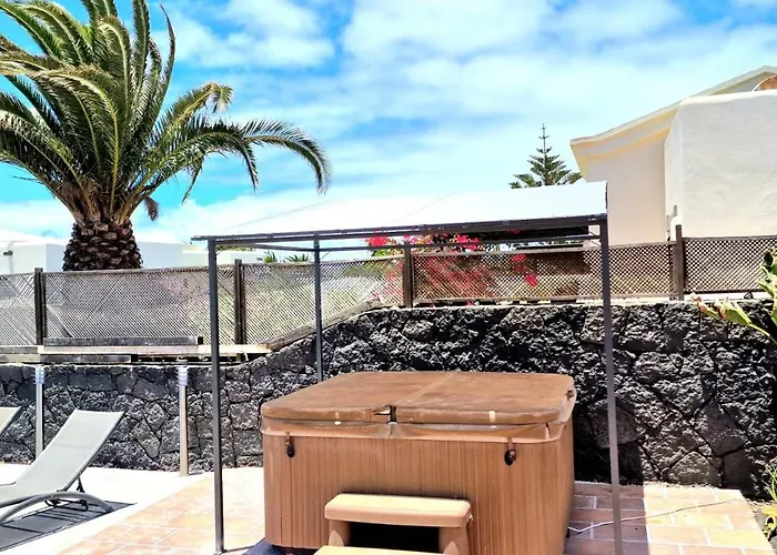 Casa De Nefertiti Playa Blanca (Lanzarote)